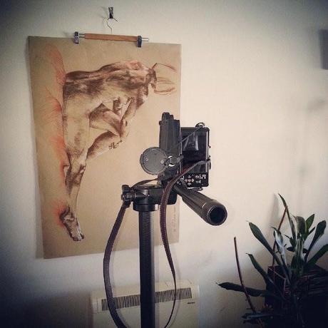 Cosas en casa Digitalizando viejos trabajos de los tiempos de la facultad. Ainssssss, si es que lo guardo todo… #home