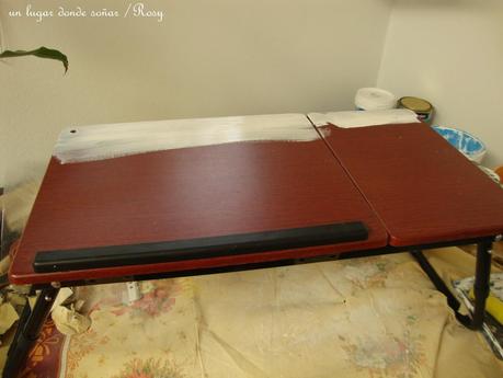 mesita para ordenador.....