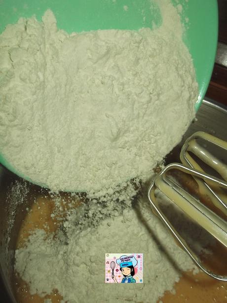 BIZCOCHO DE YOGUR EN MI OLLA ERIKA