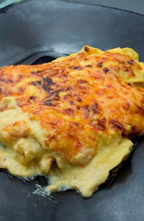 Lasaña india de raviolis de espinacas y melocotón