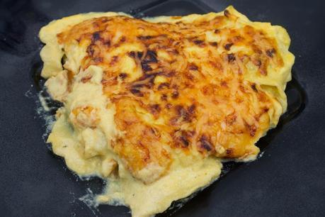 Lasaña india de raviolis de espinacas y melocotón