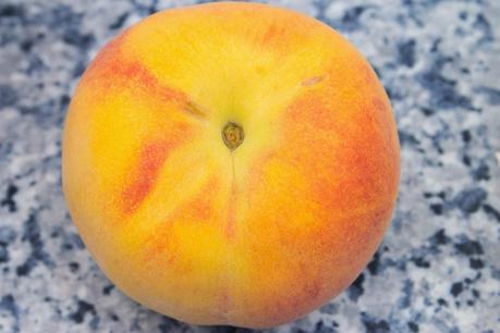 Lasaña india de raviolis de espinacas y melocotón