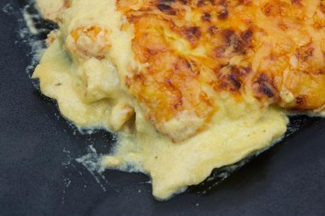 Lasaña india de raviolis de espinacas y melocotón