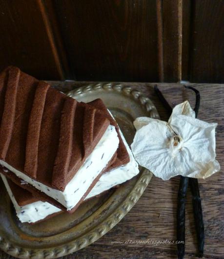 Helado Sándwich de Nata y Fideos de Chocolate
