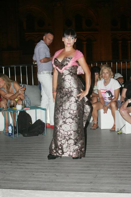 Desfile de Moda de la diseñadora Malagueña  Antonia Garcia Galiano organizado por Emma P. Lopez en la terraza del  Hotel Molina Lario en Malaga