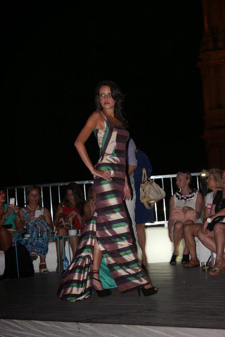 Desfile de Moda de la diseñadora Malagueña  Antonia Garcia Galiano organizado por Emma P. Lopez en la terraza del  Hotel Molina Lario en Malaga