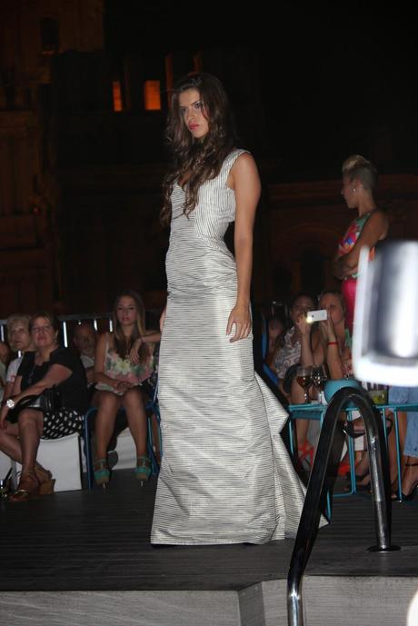 Desfile de Moda de la diseñadora Malagueña  Antonia Garcia Galiano organizado por Emma P. Lopez en la terraza del  Hotel Molina Lario en Malaga