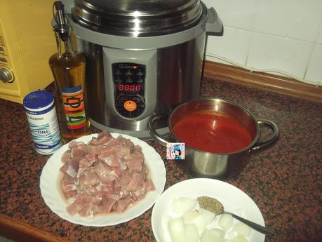 CARNE CON TOMATE EN MI OLLA ERIKA
