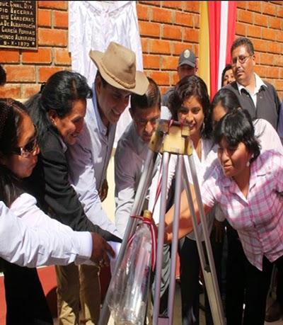 JAVIER ALVARADO INAUGURA NUEVOS AMBIENTES DE COLEGIO INICIAL Y PRIMARIA EN CONDORAY - LUNAHUANA…