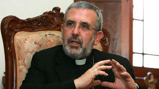 Arzobispo de Arequipa, Javier del Río Alba, portavoz del COMPROMISO POR EL PERÚ