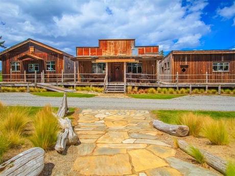 Cabana Rustica James Island / Rustic Style House James Island