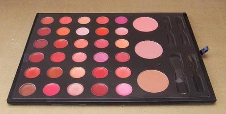 ¡SORTEO – un estuche de maquillaje de GUYLOND PARIS!