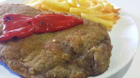 Cachopo Asturiano con Patatas Fritas