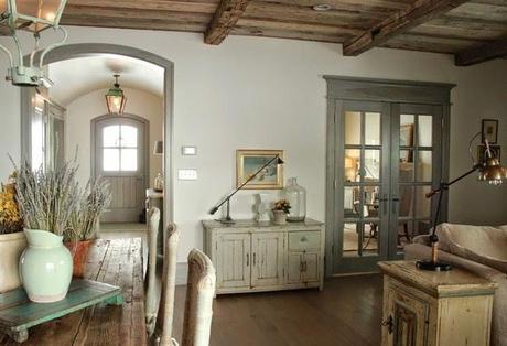 Casa Rustica en la Provenza /  Rustic House in Provence