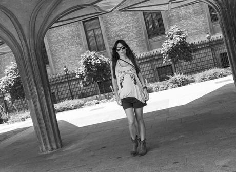 street style barbara crespo guns C&A tshirt fashion blogger outfit blog de moda