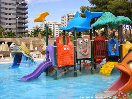 Oropesa del Mar con niños: Parque acuático Polinesia