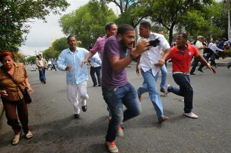 Miguel se impone; Guido alega fraude en su contra.