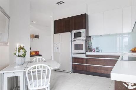 suelos de madera pintada de blanco estilo nórdico escandinavo decoración pisos suecos decoración de salones decoración de interiores decoración de comedores decoración blanco negro nórdico blog decoración nórdica 