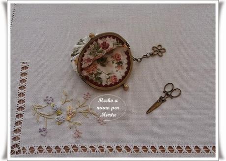 MONEDERO CON BOQUILLA