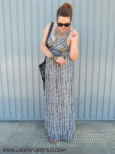 Vestido tribal en blanco y negro