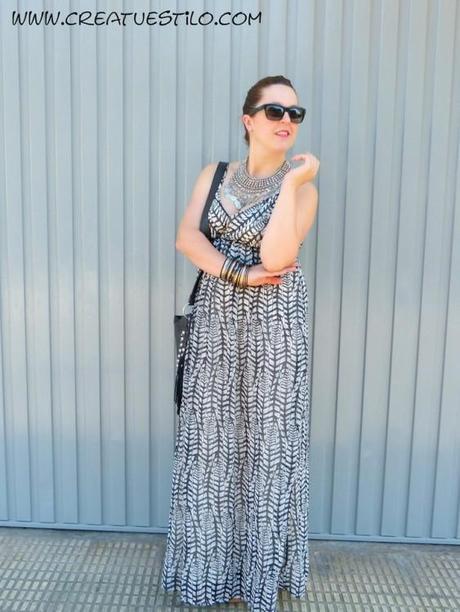 Vestido tribal en blanco y negro