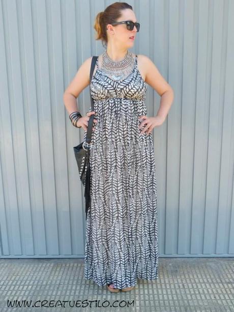 Vestido tribal en blanco y negro