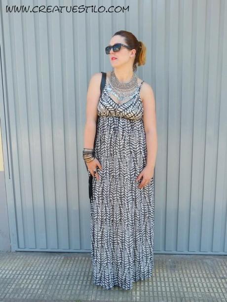 Vestido tribal en blanco y negro