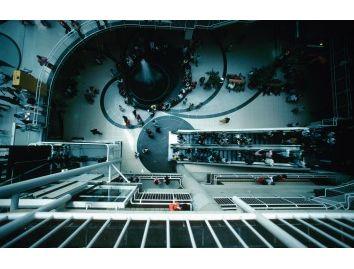 Los Comercios con puertas abiertas y su necesidad de instalar cortinas de aire