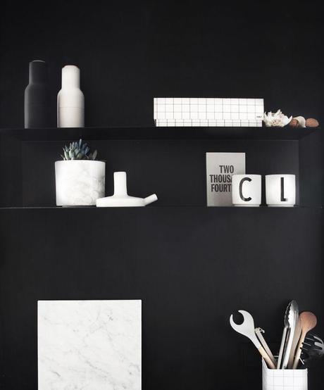 TENDENCIA: COMPOSICIONES EN ESTANTERÍAS