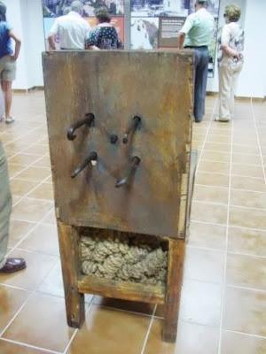 CAMPILLO DE ARENAS Y SU ARTESANIA