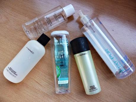 Productos acabados V: Agua micelar de D´Orleac, Agua micelar B02 de Etar Pur, Agua micelar Hydra Vegetal de Yves Rocher, Green gel cleanser de MAC (gel sin jabón para el rostro) y Brush cleanser de MAC (limpiabrochas)