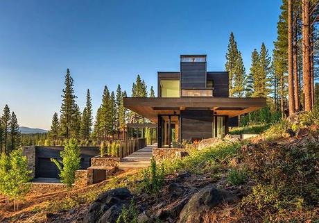 Casa Minimalista frente al Lago Tahoe  /  Minimal Style House in front of Tahoe Lake