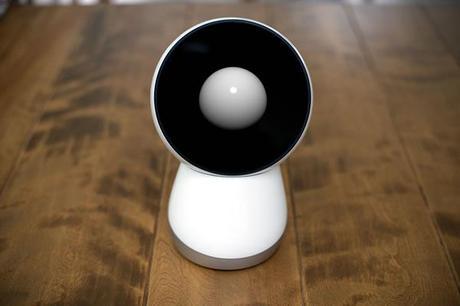 Jibo :: el primer robot familiar