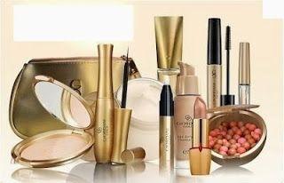 Cinco productos de maquillaje que no pueden faltar en tu neceser