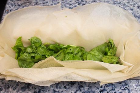Pastel de quesos, jamón y albaricoques
