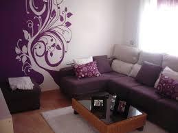 10 lindas salas de estar en color morado