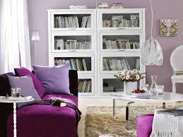 10 lindas salas de estar en color morado