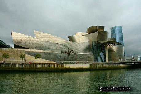 Museo Guggenheim Bilbao Museo Guggenheim Bilbao, Arquitectura y turismo