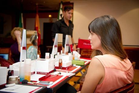 LECCIONES DE MAQUILLAJE CON CLARINS