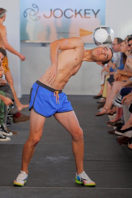 Desfile Jockey SS2015 - Foto: Ugo Camera