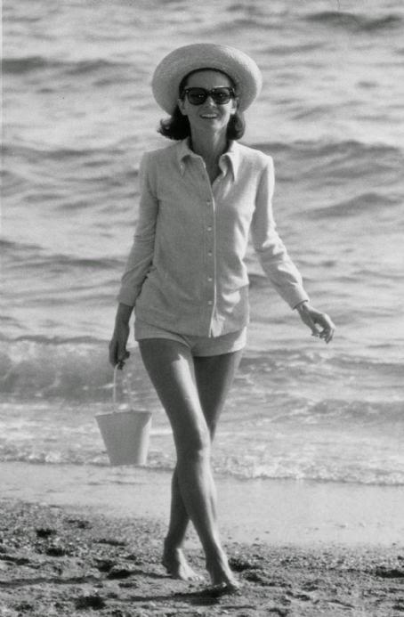 Miércoles palomitero on the beach. Parte I