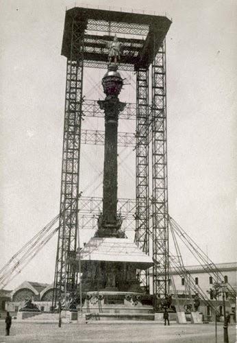 Cosas que le han pasado a la estatua de Colón Cosas que le han pasado a la estatua de Colón