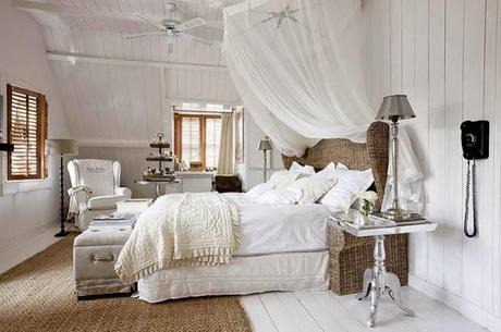 Dormitorios Rusticos  /  Rustic Bedrooms
