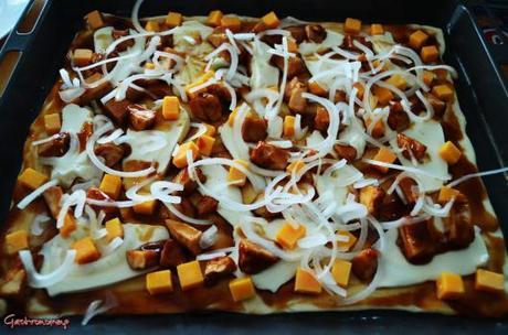 Pizza de pollo con salsa barbacoa