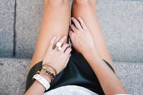 Snake_Sandals-Green_Skirt-Lace_Top-Outfit-Street_Style-25