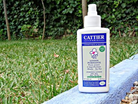 Lotion purifiante para pieles grasas y con imperfecciones de Cattier (con menta, aceite del árbol del té y aloe vera)