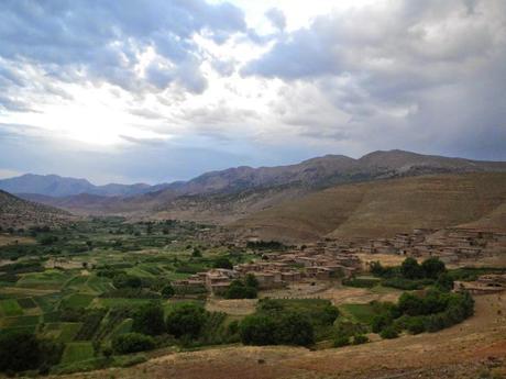 Zawyat Oulmzi. Aldeas del Valle Aït Bouguemez. Marruecos