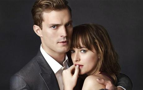 Tráiler oficial de 'Cincuenta Sombras De Grey' en español (HD)