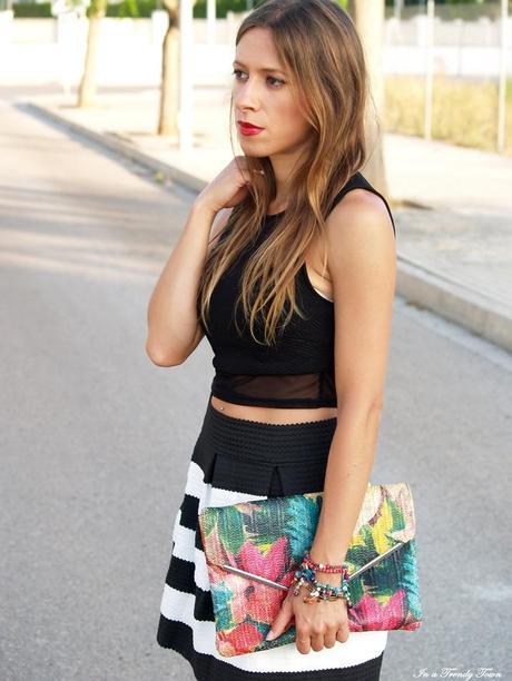 OUTFIT TROPICAL AND TOP