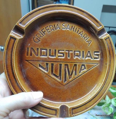 Finde frugal con campana de malla.